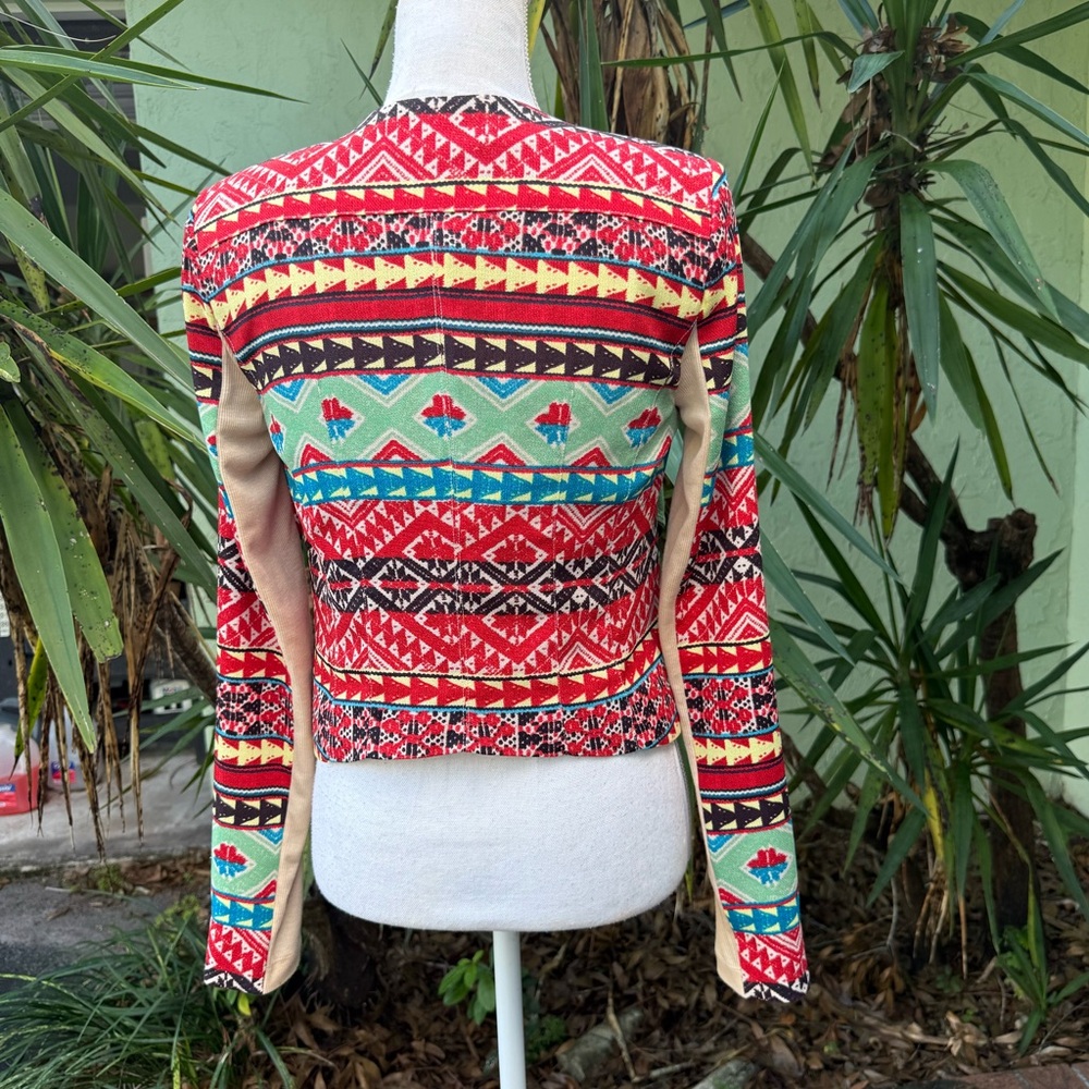 Red Aztec Light Shirt Jacket - Picture 9 of 10